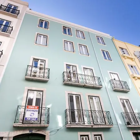 Altido Chic 1br Apt With Balcony Close By Graca Viewpoint And Tram Stops Lisbon
