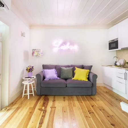 Apartment Altido Chic 1br Apt With Balcony Close By Graca Viewpoint And Tram Stops *