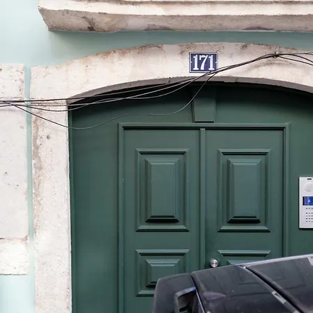 Altido Chic 1br Apt With Balcony Close By Graça Viewpoint&tram Stops *
