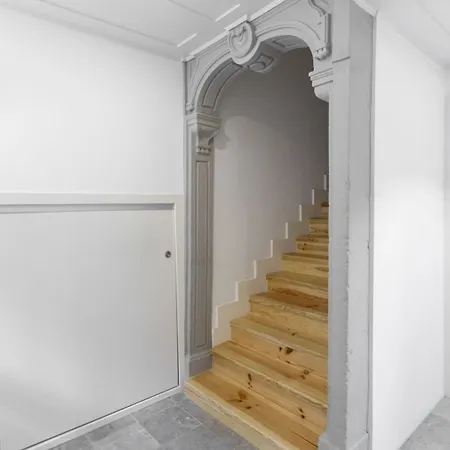Altido Chic 1br Apt With Balcony Close By Graça Viewpoint&tram Stops Appartement Lisboa