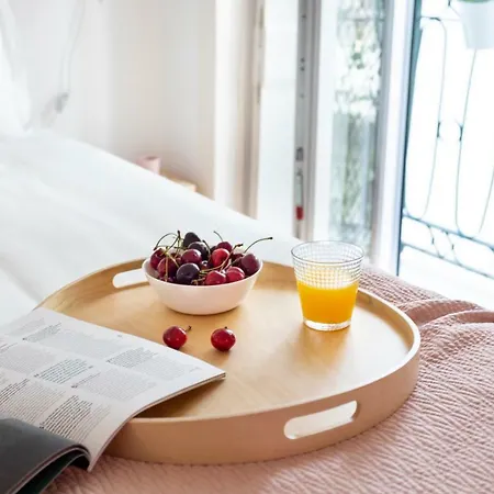 Altido Chic 1br Apt With Balcony Close By Graca Viewpoint And Tram Stops Lejlighed *